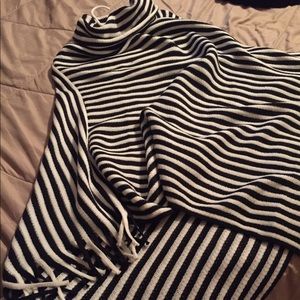 BEAUTIFUL Poncho Sweater